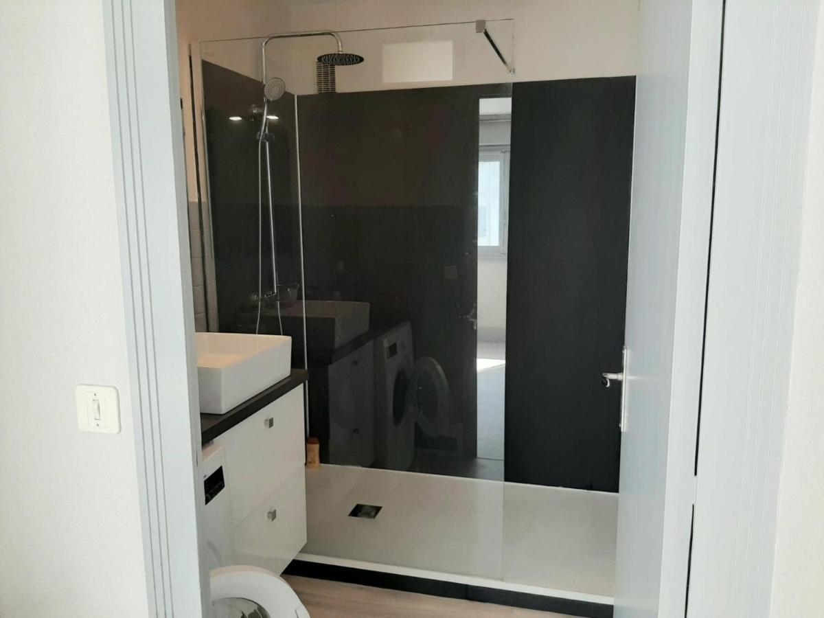 Appartement Confortable En Plein Centre De Saint-Jean-De-Luz, A Deux Pas De La Plage Et Des Commerces - Fr-1-239-586 Экстерьер фото